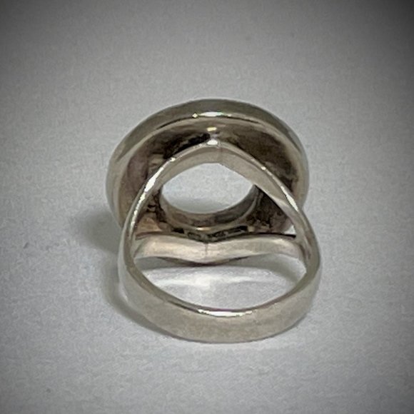 Sterling Silver Ring, Oxidized Ctr/Silver Pebbles - Picture 4 of 4